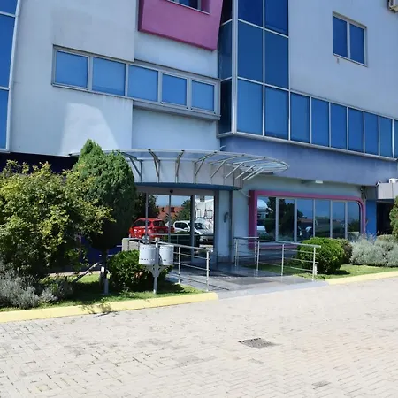 7even Weddings & Events Ξενοδοχείο 3*